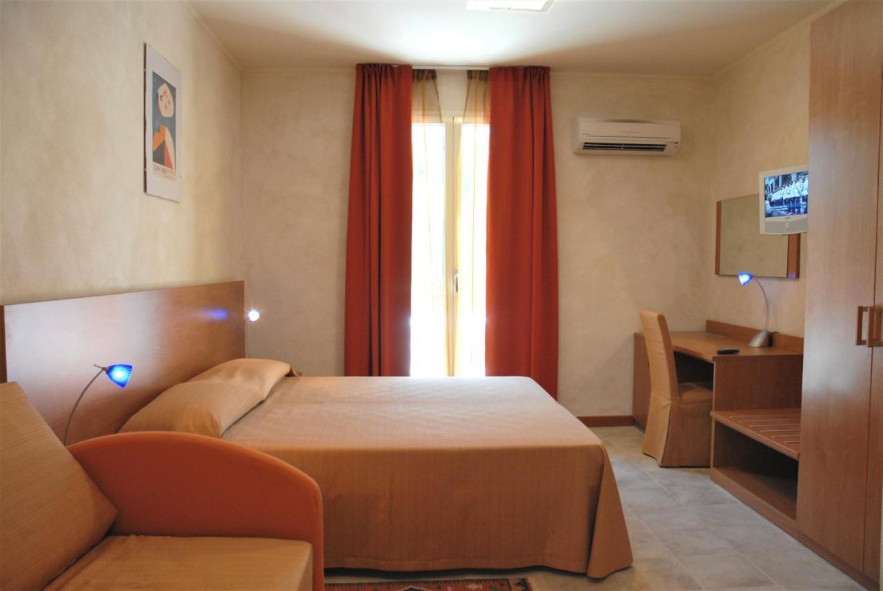 B&B Acqua di Mare Bordighera Exterior foto